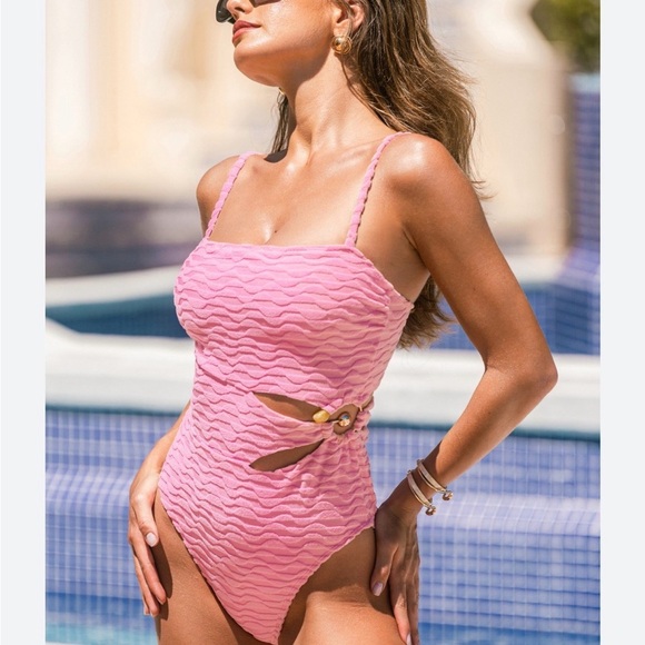 Cupshe Other - Bubble gum Pink Textured Swimsuit with Cutout